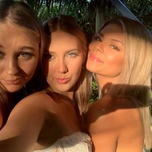 Meet your Posher, Mya